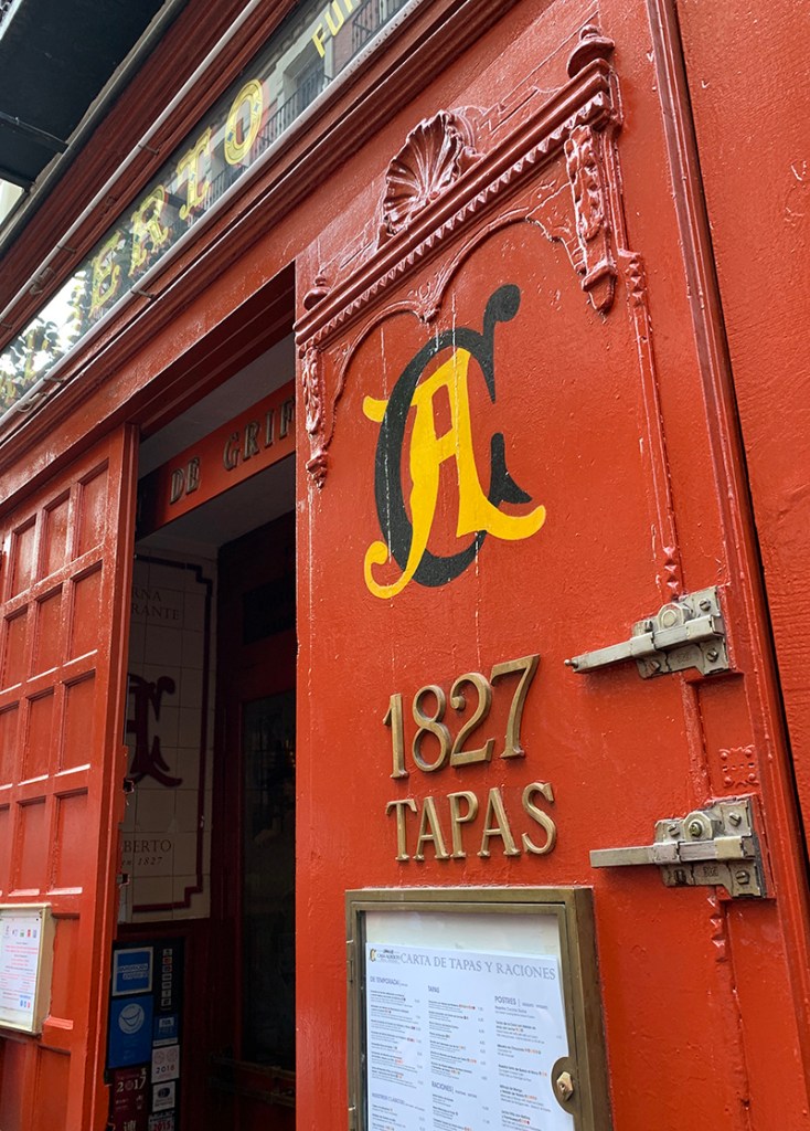 #gallivers_travels #devourtours #becurious #madrid #huertas #foodtours #foodies