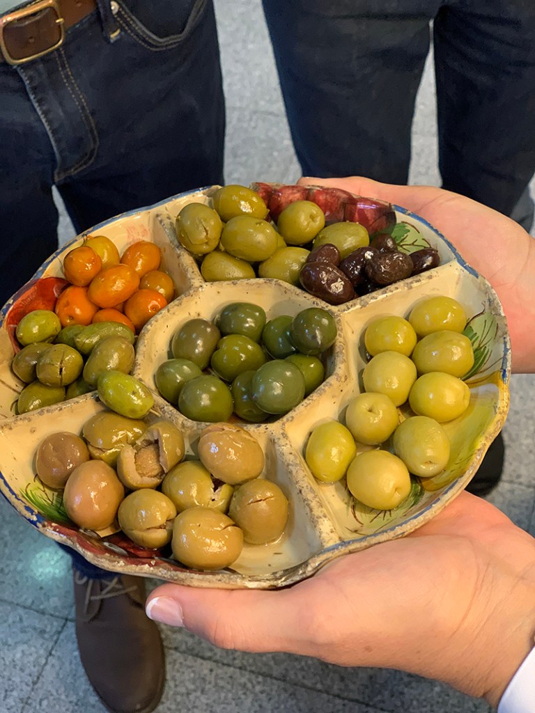 #gallivers_travels #devourtours #becurious #madrid #huertas #foodtours #foodies #olives