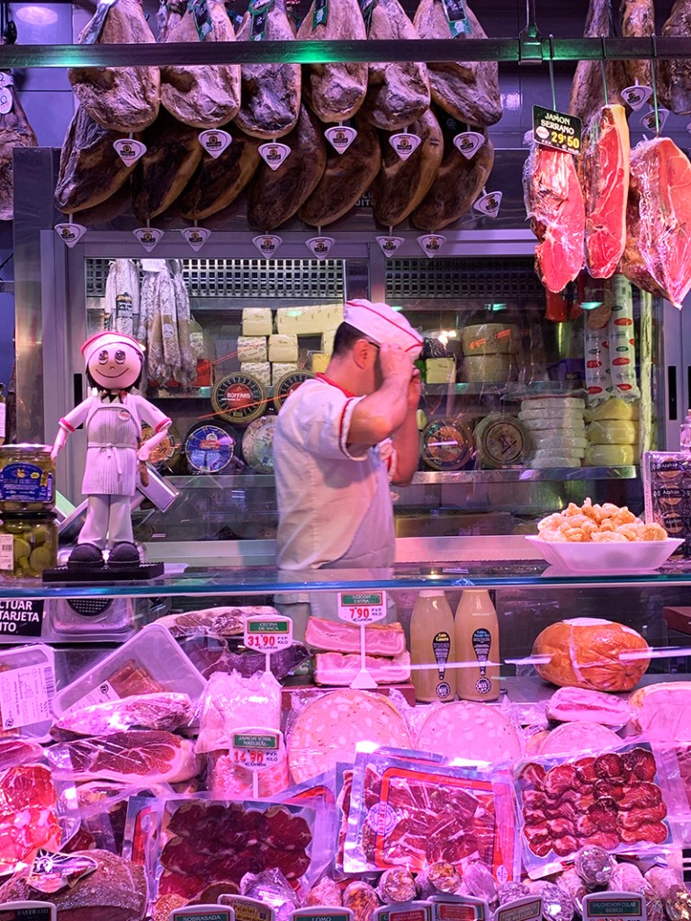 #gallivers_travels #devourtours #becurious #madrid #huertas #foodtours #foodies