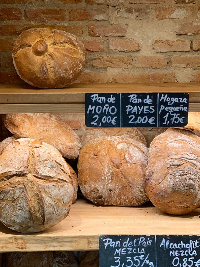 #gallivers_travels #devourtours #becurious #madrid #huertas #foodtours #foodies